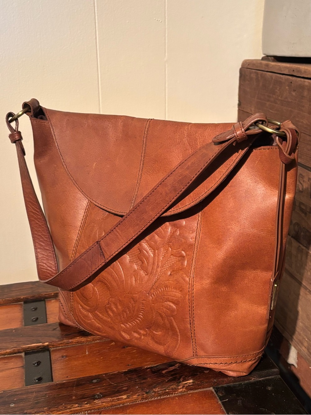 BORN leather tooled embossed BOHO western NATURAL FIBER shoulder bag